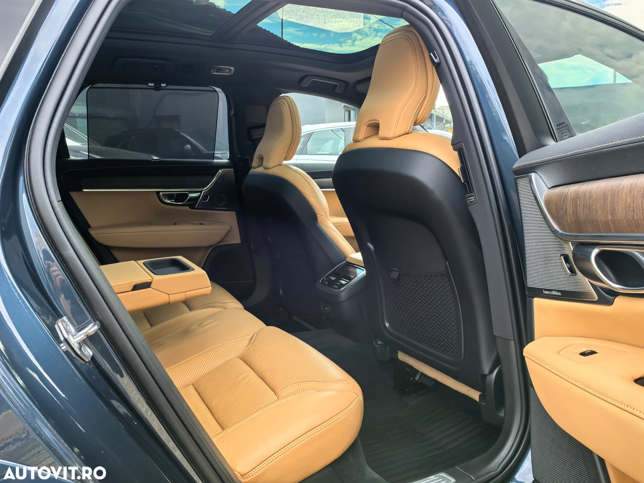Volvo V90 Cross Country B4 D AWD Ultimate - 14