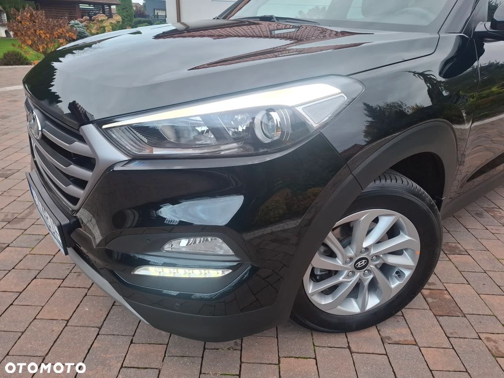 Hyundai Tucson 1.6 GDI BlueDrive GO 2WD - 25