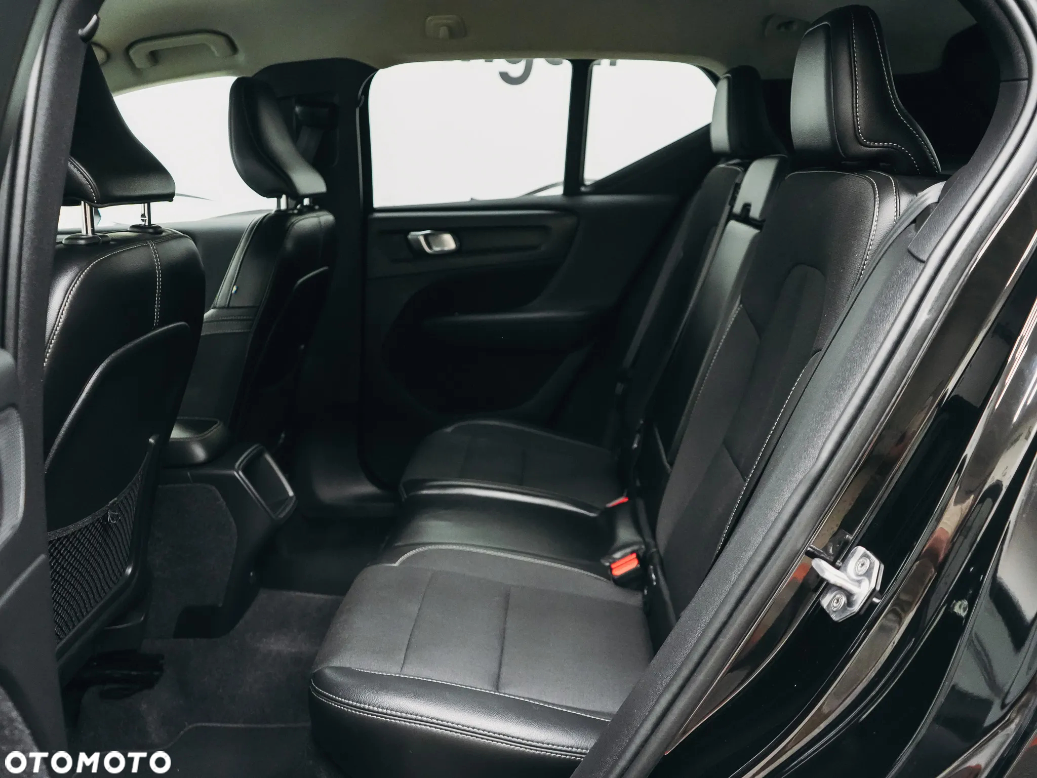 Volvo XC 40 D3 Momentum - 17