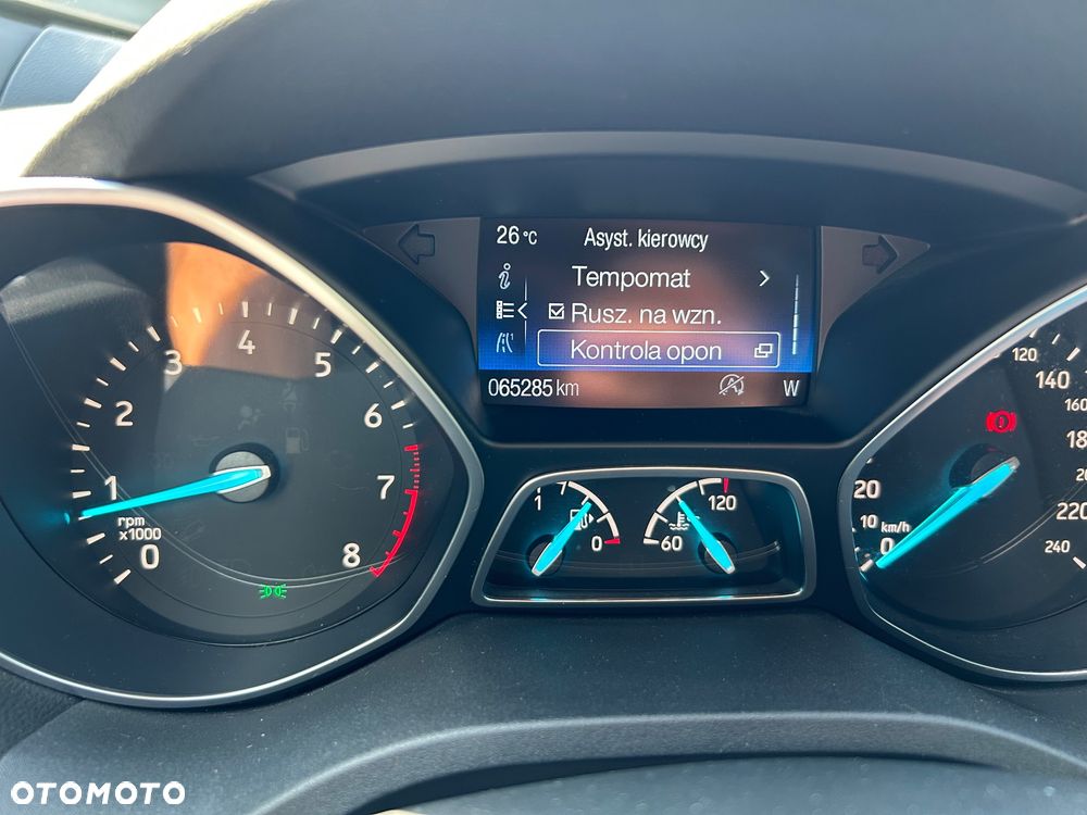 Ford Kuga 1.5 EcoBoost 2x4 Titanium - 37