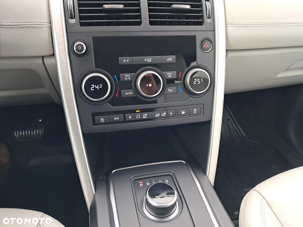 Land Rover Discovery Sport 2.0 Si4 HSE - 34