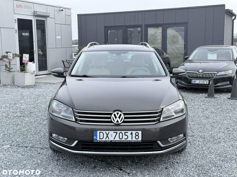 Volkswagen Passat - 2