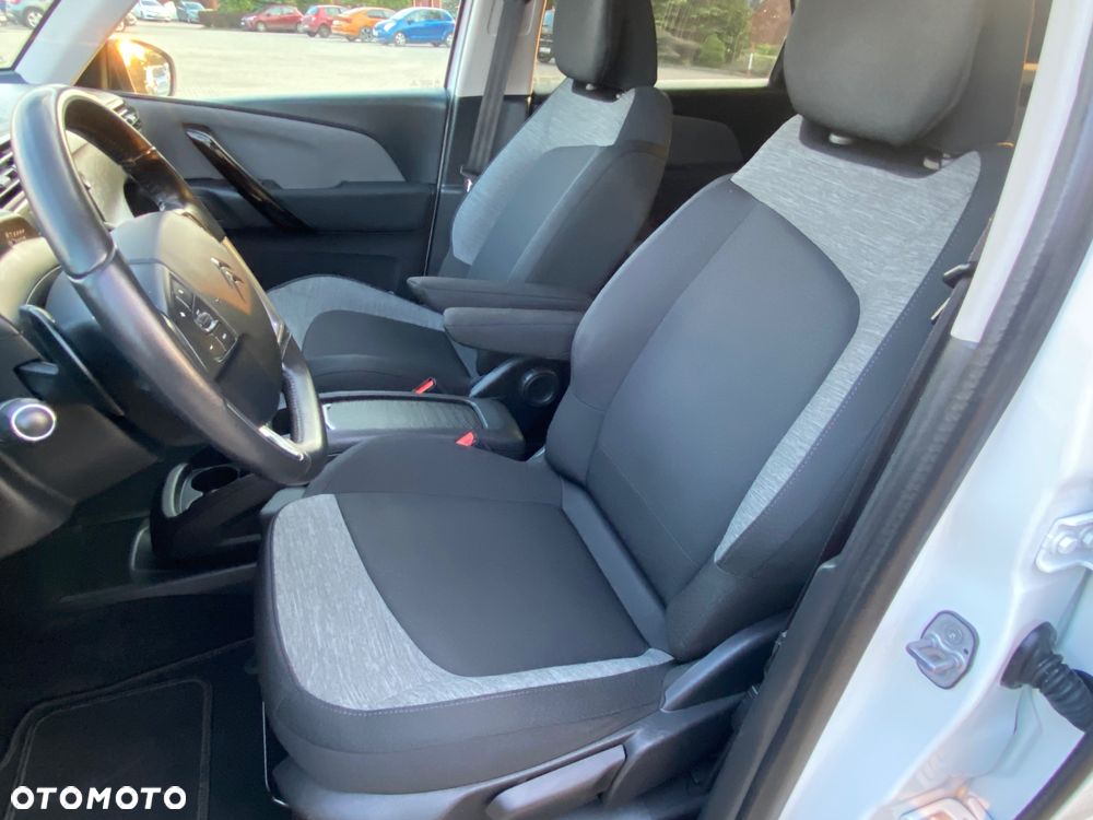 Citroën C4 SpaceTourer PureTech 130 Stop&Start EAT8 SHINE - 19