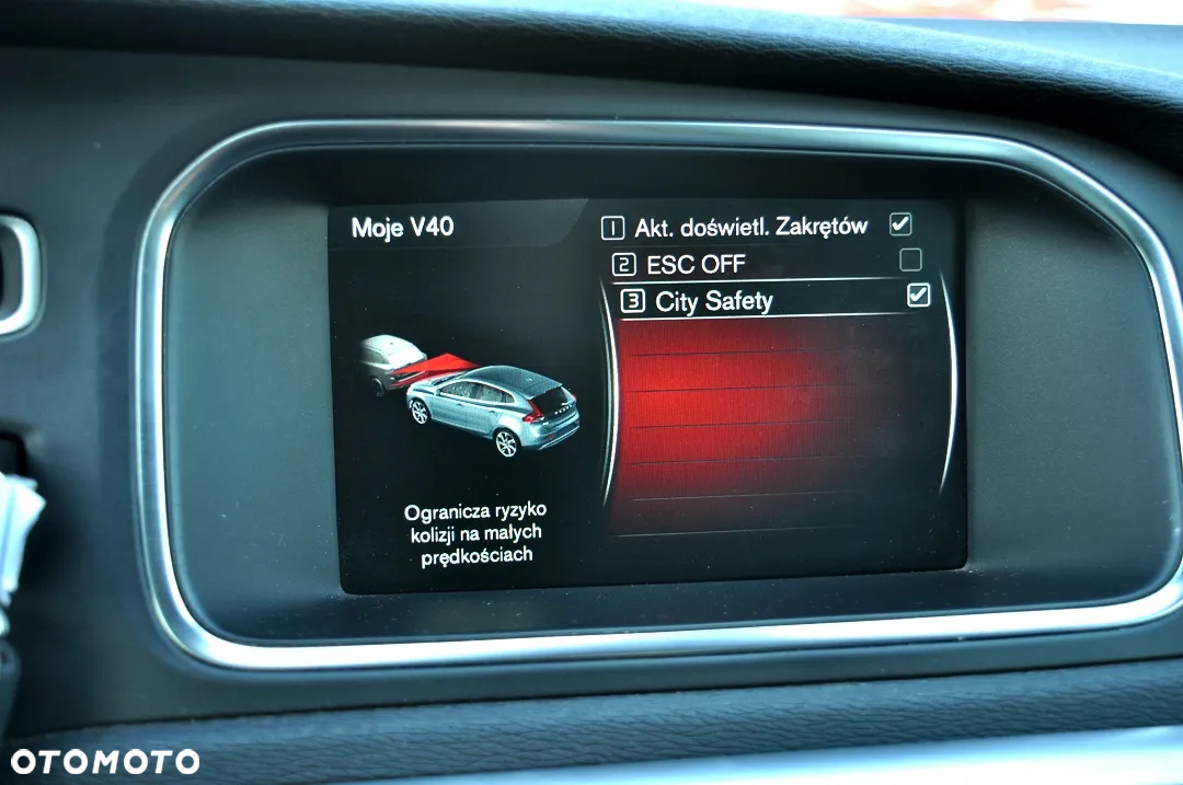 Volvo V40 D2 Drive-E Summum - 33