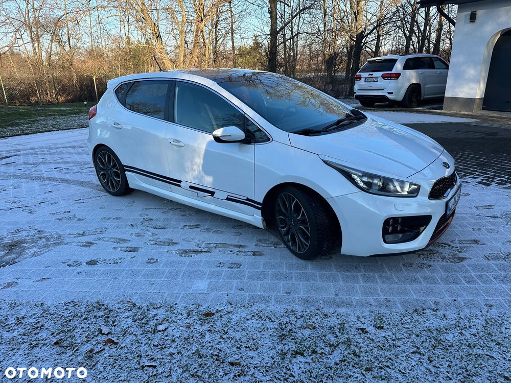 Kia Ceed 1.6 T-GDI GT-Challenge - 15