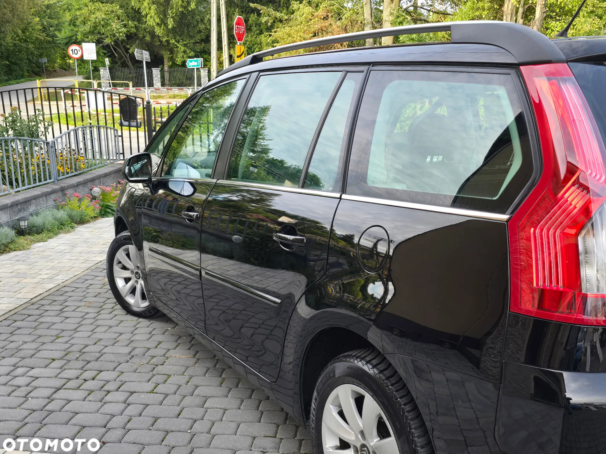 Citroën C4 Grand Picasso - 17