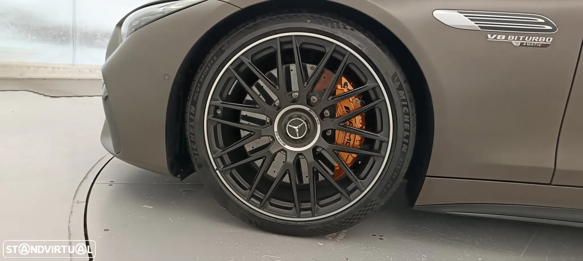 Mercedes-Benz SL 63 AMG 4Matic+ - 18