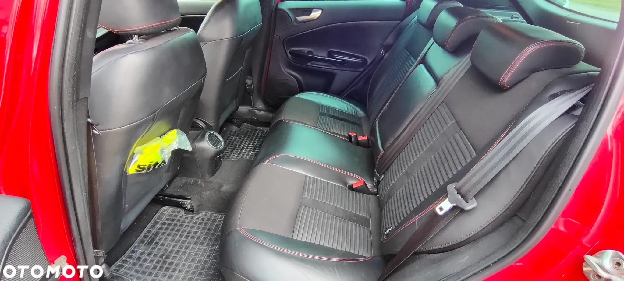 Alfa Romeo Giulietta 1750 TBi Quadrifoglio Verde - 10