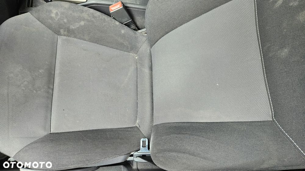 Opel Zafira B II fotel przód przedni prawy lewy - 7