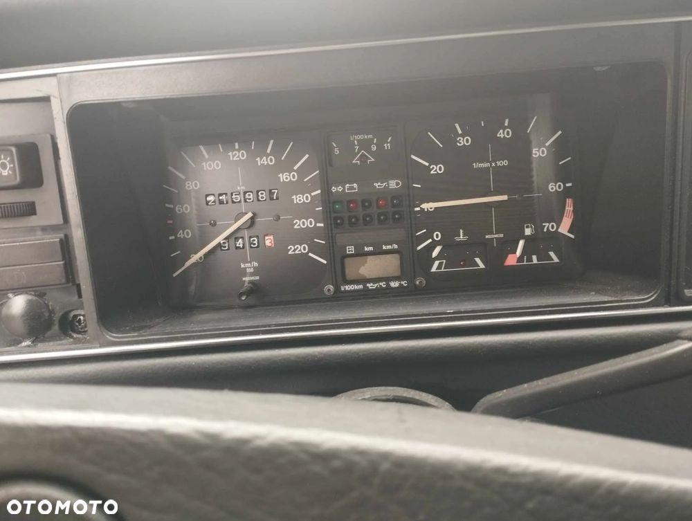 Volkswagen Golf Cabriolet 1.8 GLI - 9