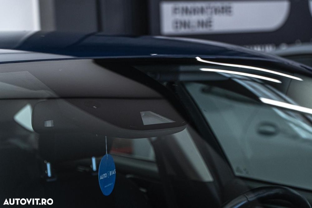 Ford Mondeo 2.0 HEV Titanium - 25