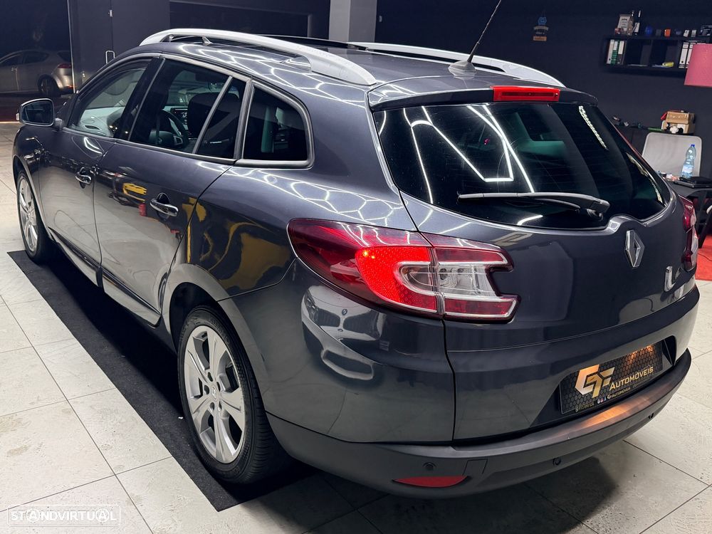 Renault Mégane Sport Tourer 1.5 dCi Bose Edition SS - 4