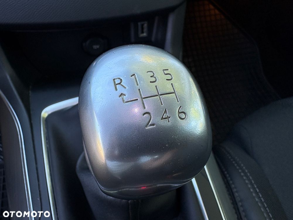Peugeot 308 BlueHDi 120 Stop & Start Business-Line - 24