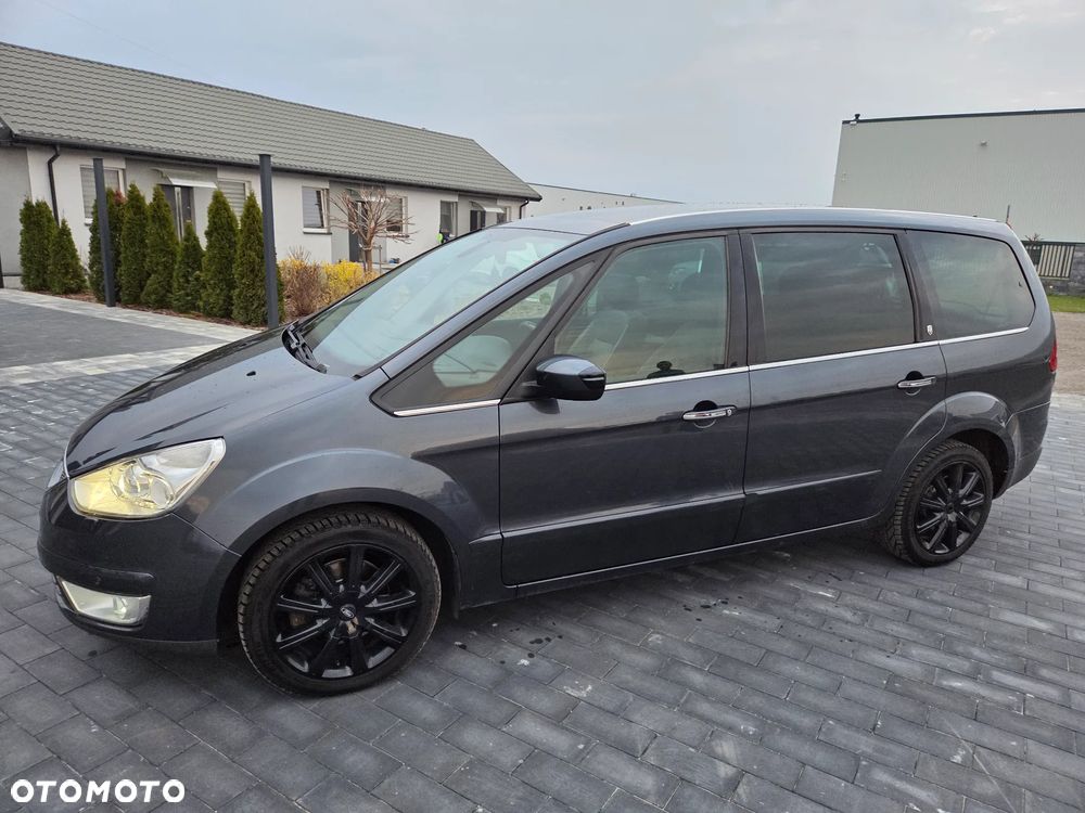 Ford Galaxy 2.0 TDCi Ghia - 19