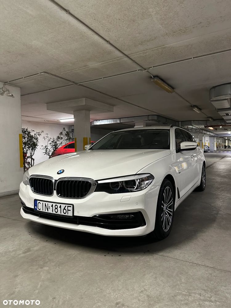 BMW Seria 5 520d xDrive Sport Line sport - 3