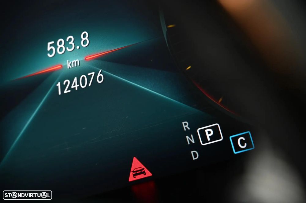 Mercedes-Benz C 220 d AMG Line - 22