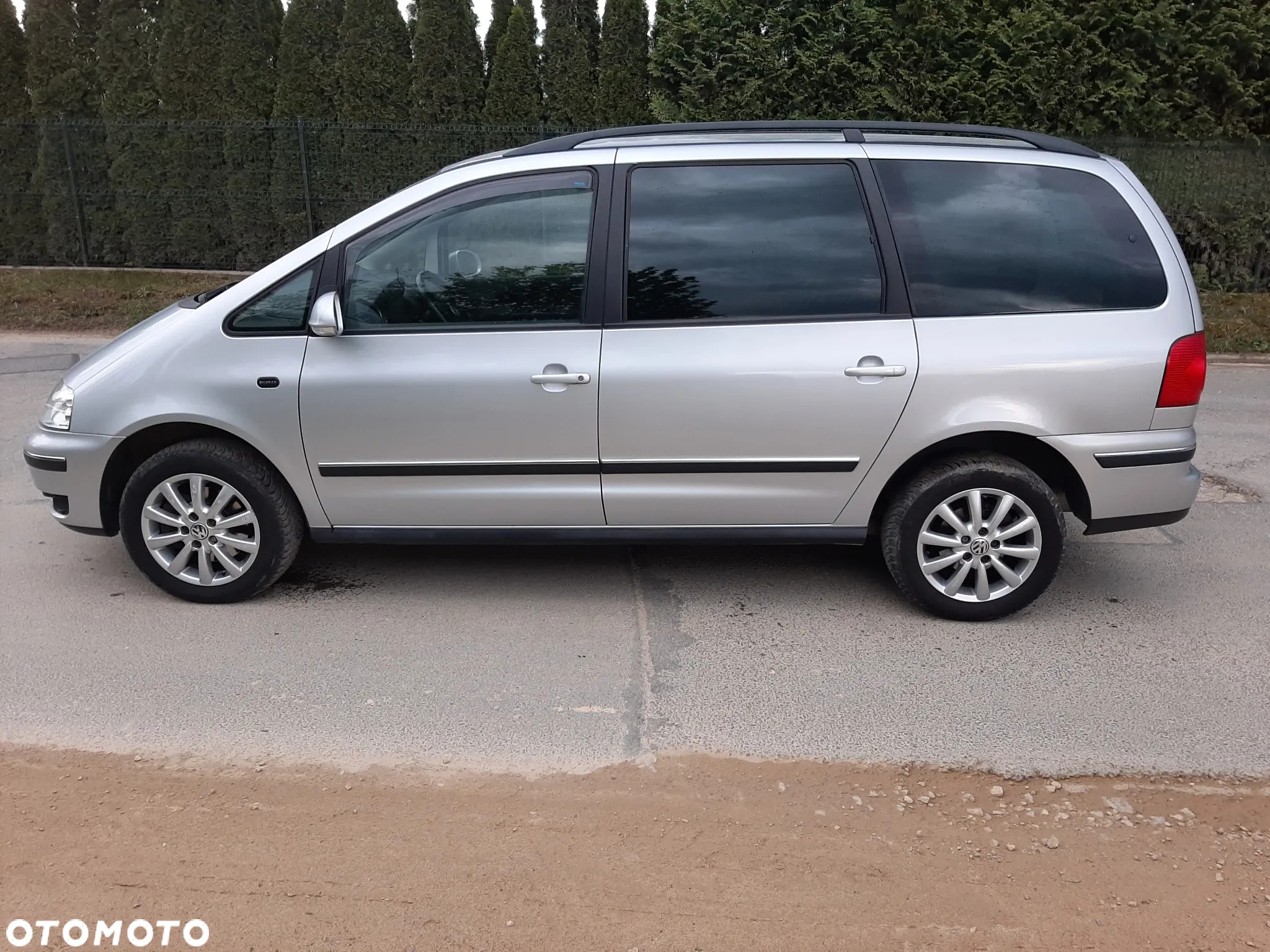 Volkswagen Sharan - 10