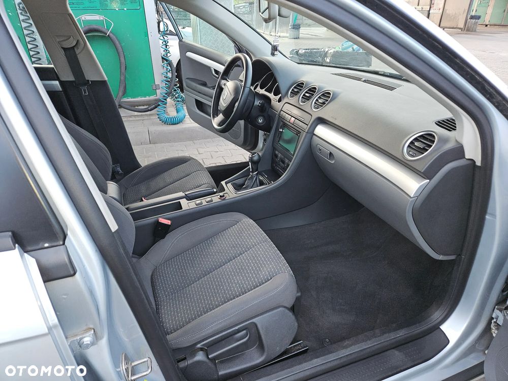 Seat Exeo 2.0 TDI DPF Style - 12