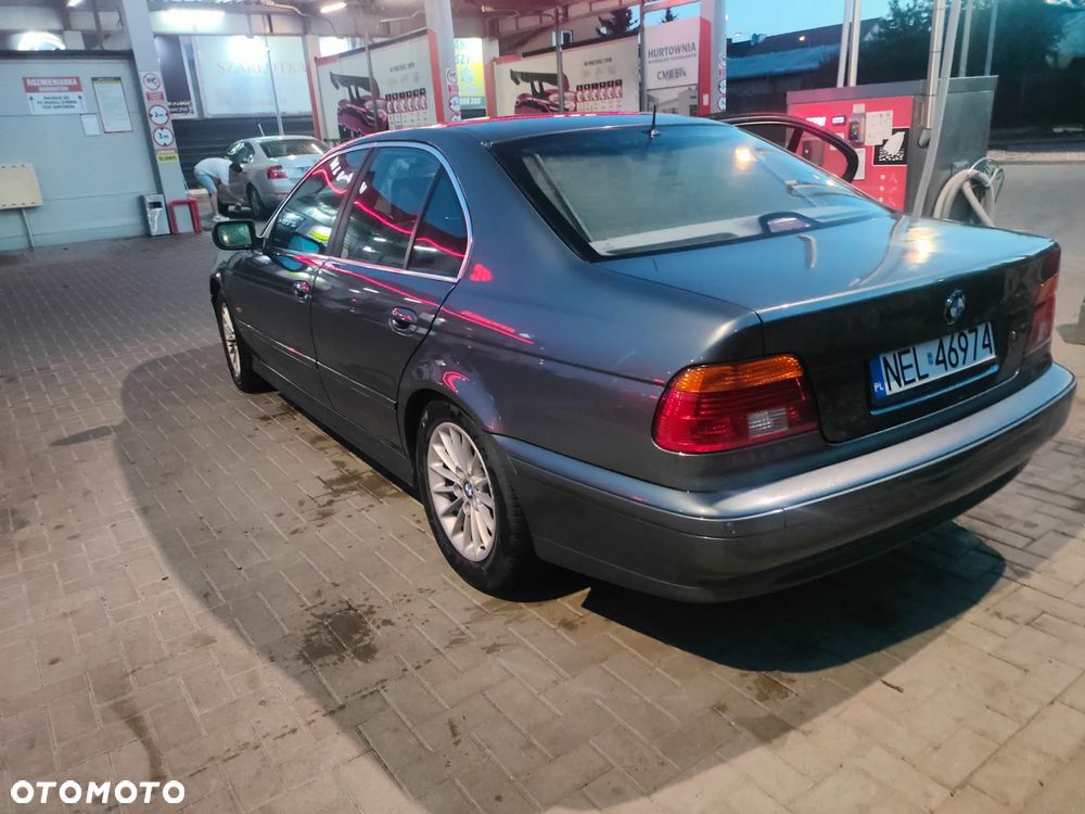 BMW Seria 5 - 26