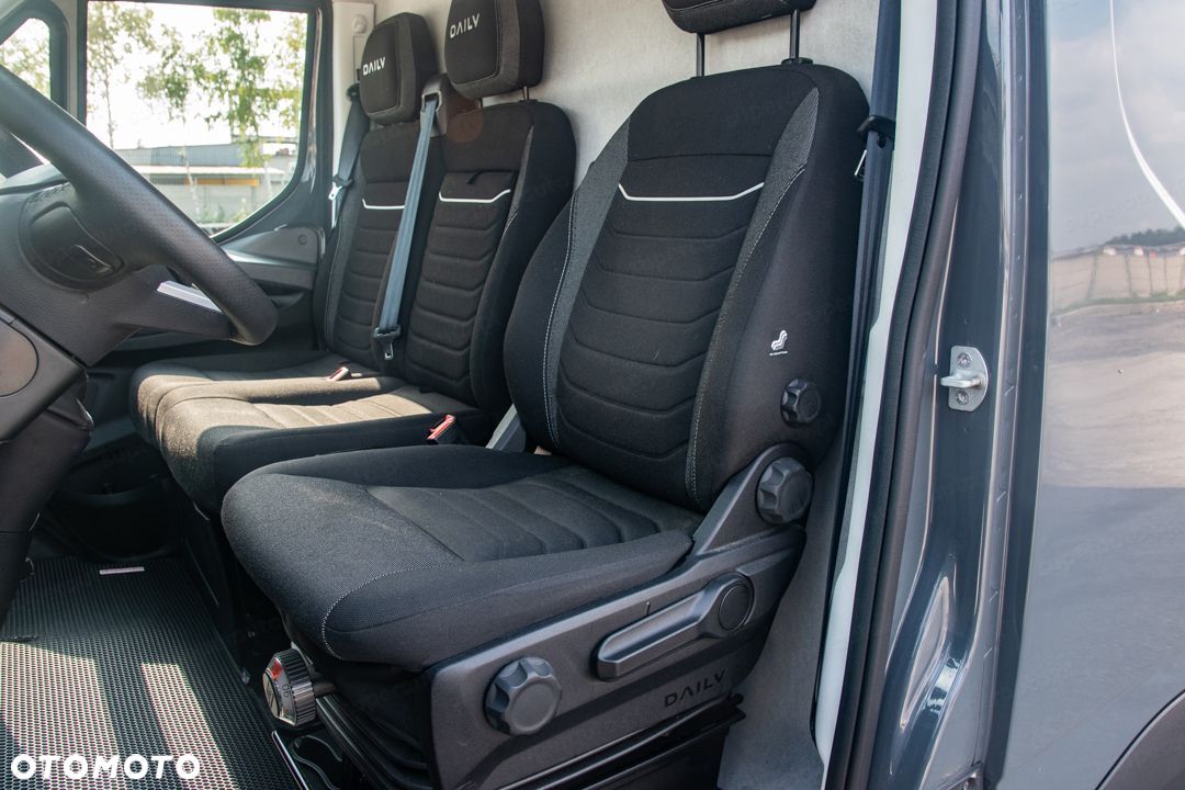 Iveco Daily 35S18 Hi-Matic 16m3 L4H2 3.0 180KM - 17