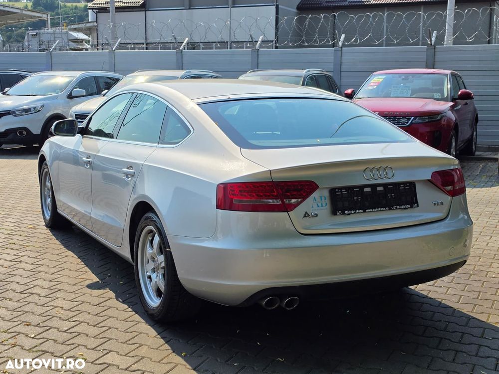Audi A5 Coupé - 4
