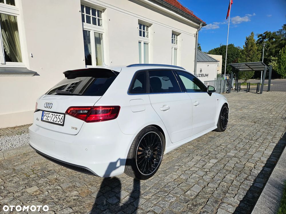 Audi A3 Sportback 1.8 TFSI Ambiente S tronic - 20