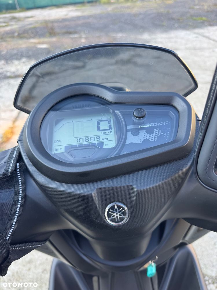 Yamaha Inny - 9