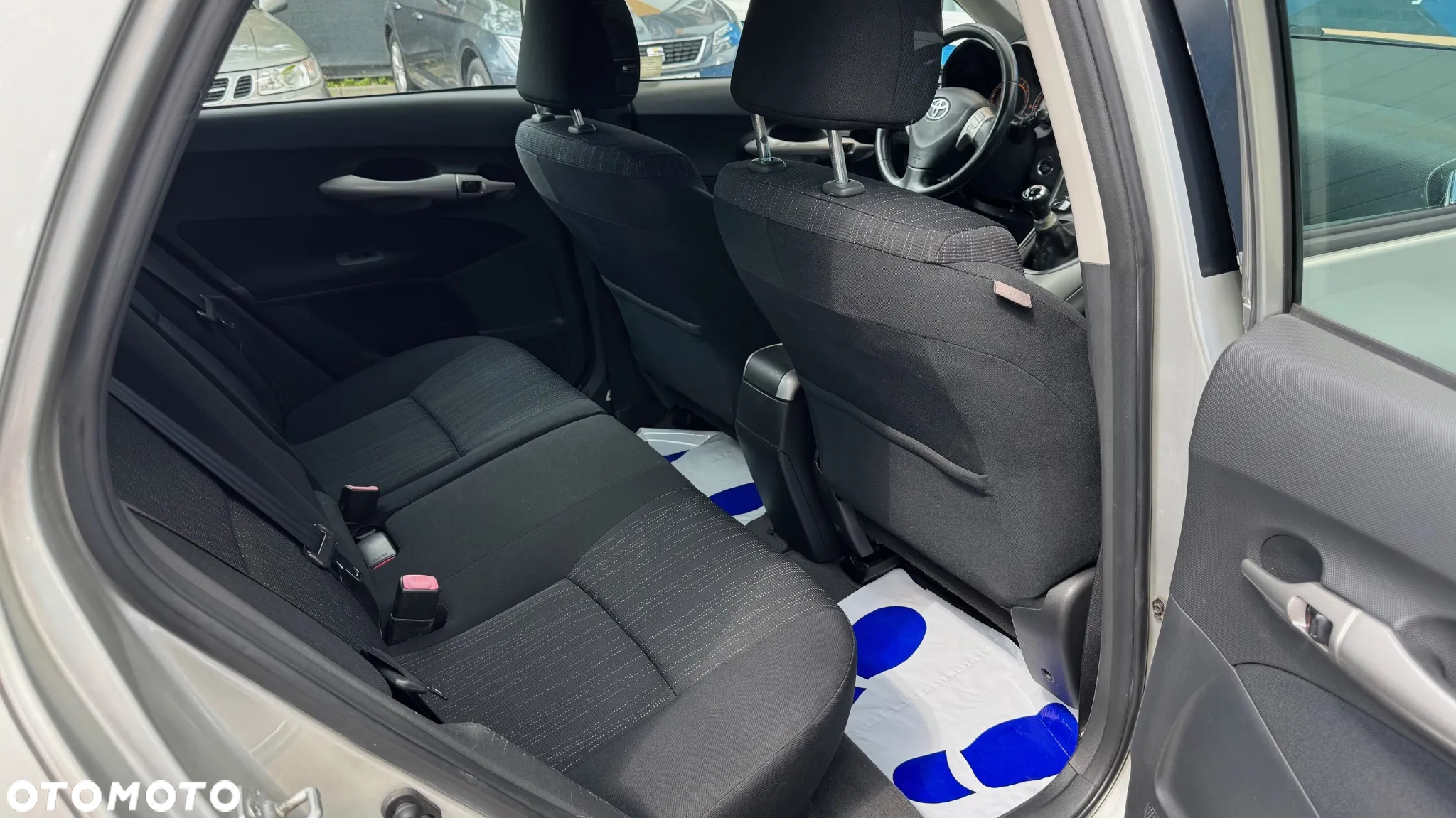 Toyota Auris 1.6 VVT-i Prestige - 13