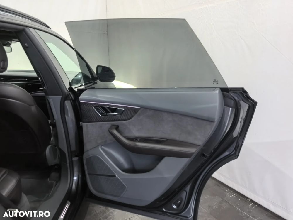 Audi Q8 - 29