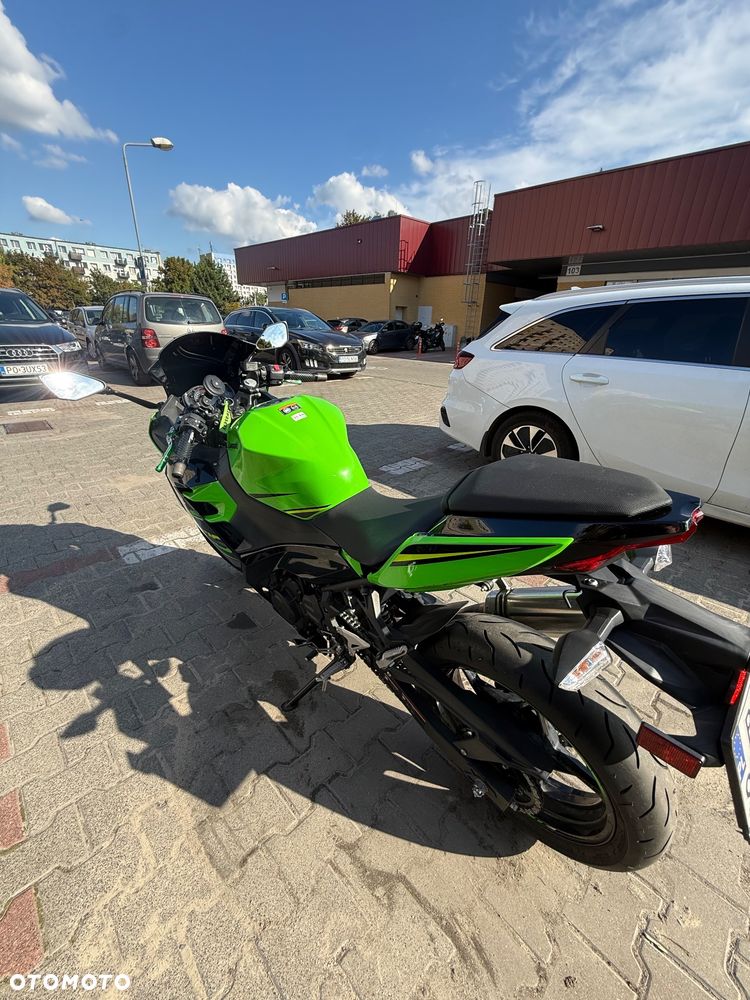 Kawasaki Ninja 400 - 8