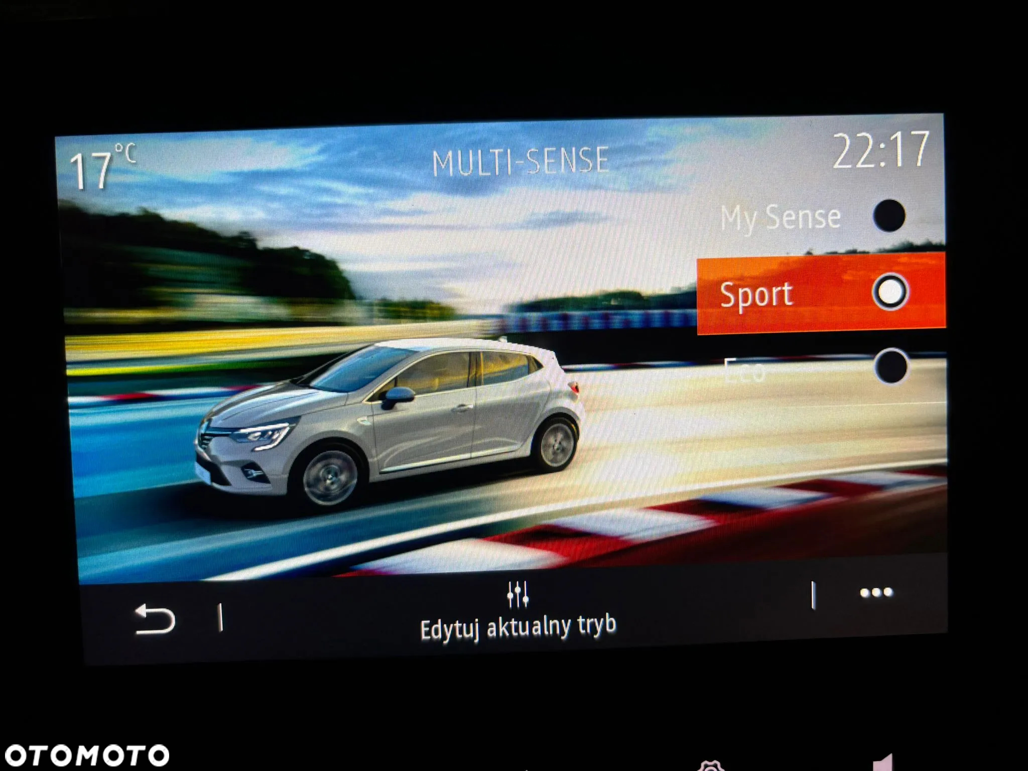 Renault Clio TCe 100 INTENS - 16