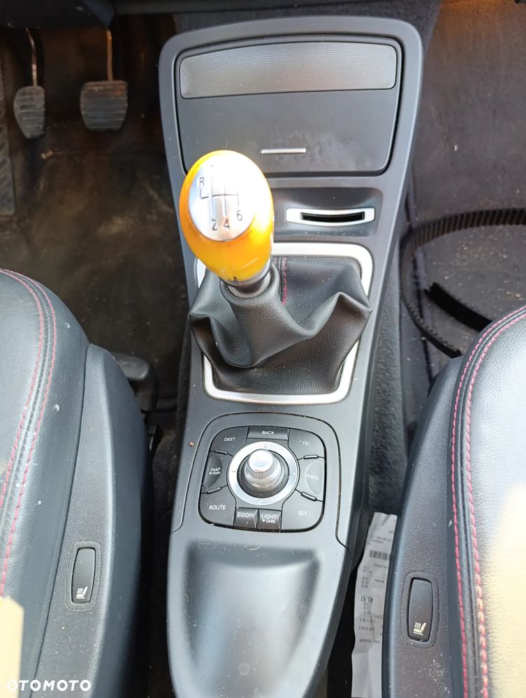 Renault Espace 2.0T Impulsion - 8