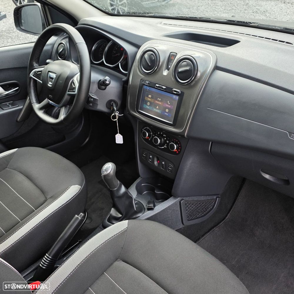 Dacia Sandero 0.9 TCe Stepway - 27