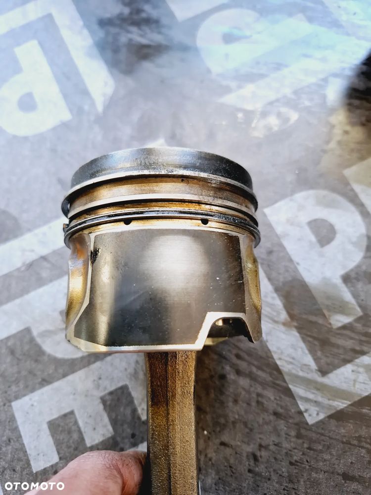 Tłok Korbowód Komplet 059AE 83L82 Audi VW 3.0TDI CAP CAR - 7