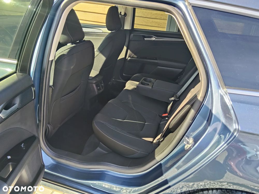 Ford Mondeo 2.0 EcoBlue Titanium - 27
