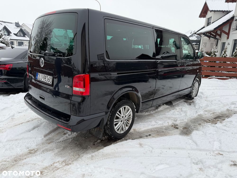 Volkswagen Caravelle - 6