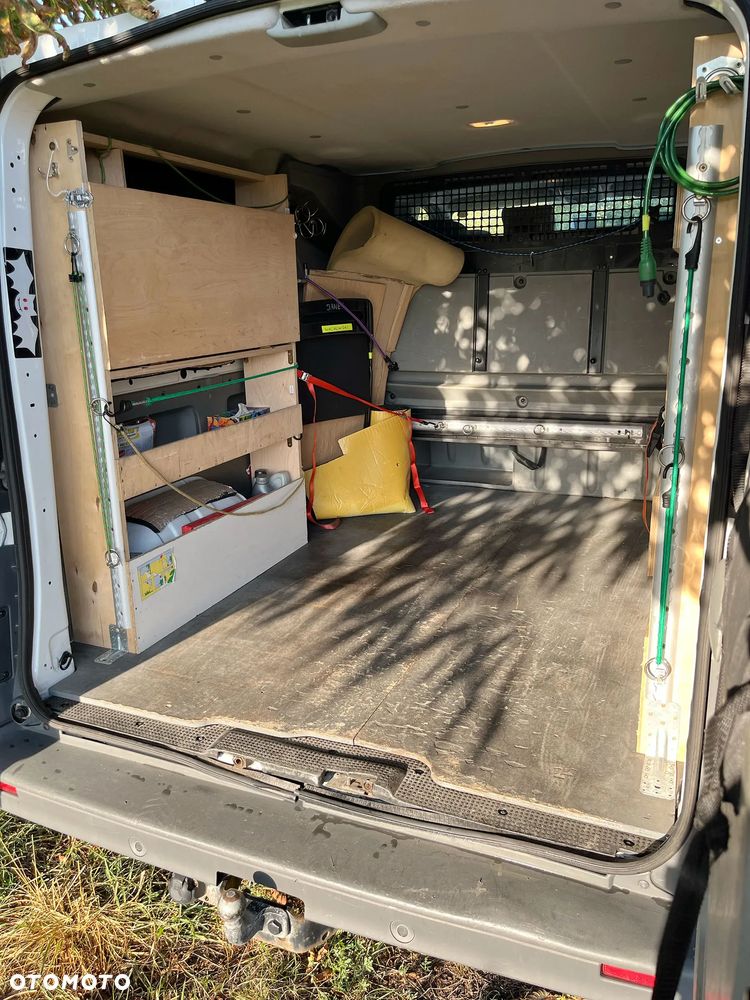 Renault Trafic - 11