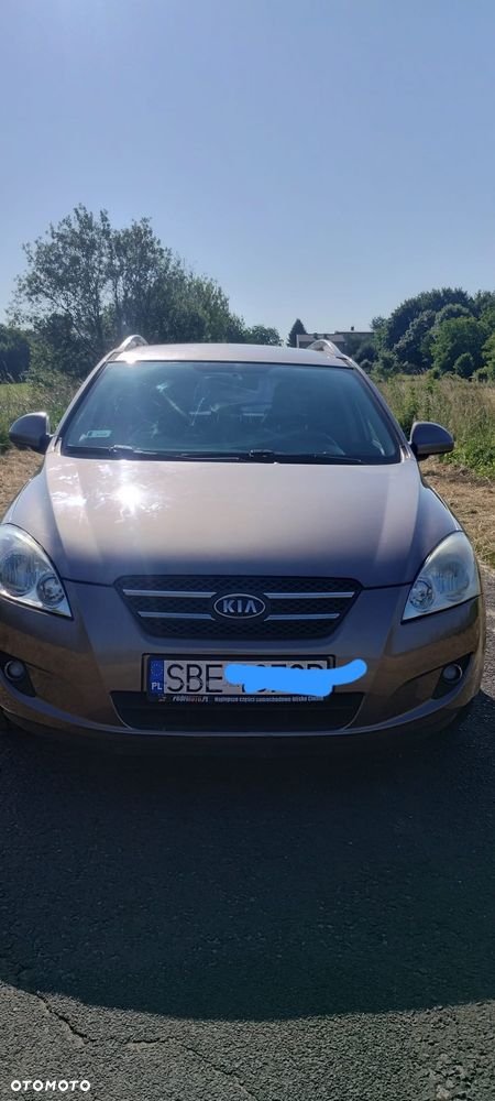 Kia Ceed - 3