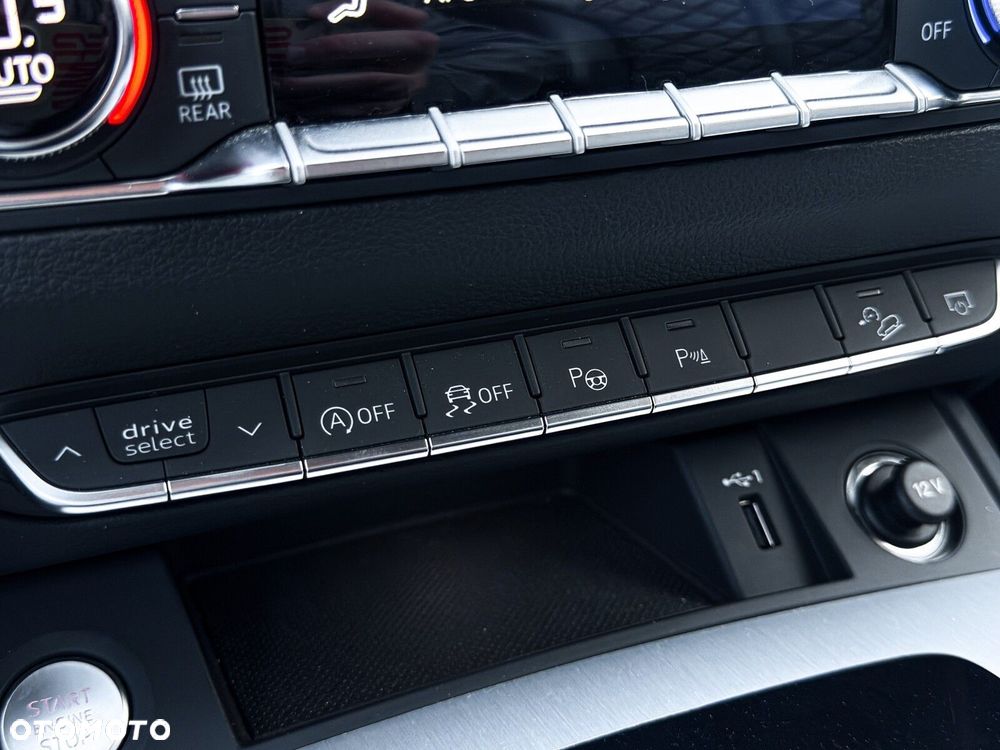 Audi Q5 Sportback - 23