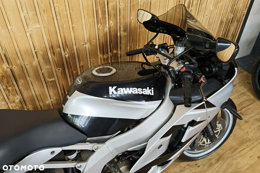Kawasaki Ninja - 19
