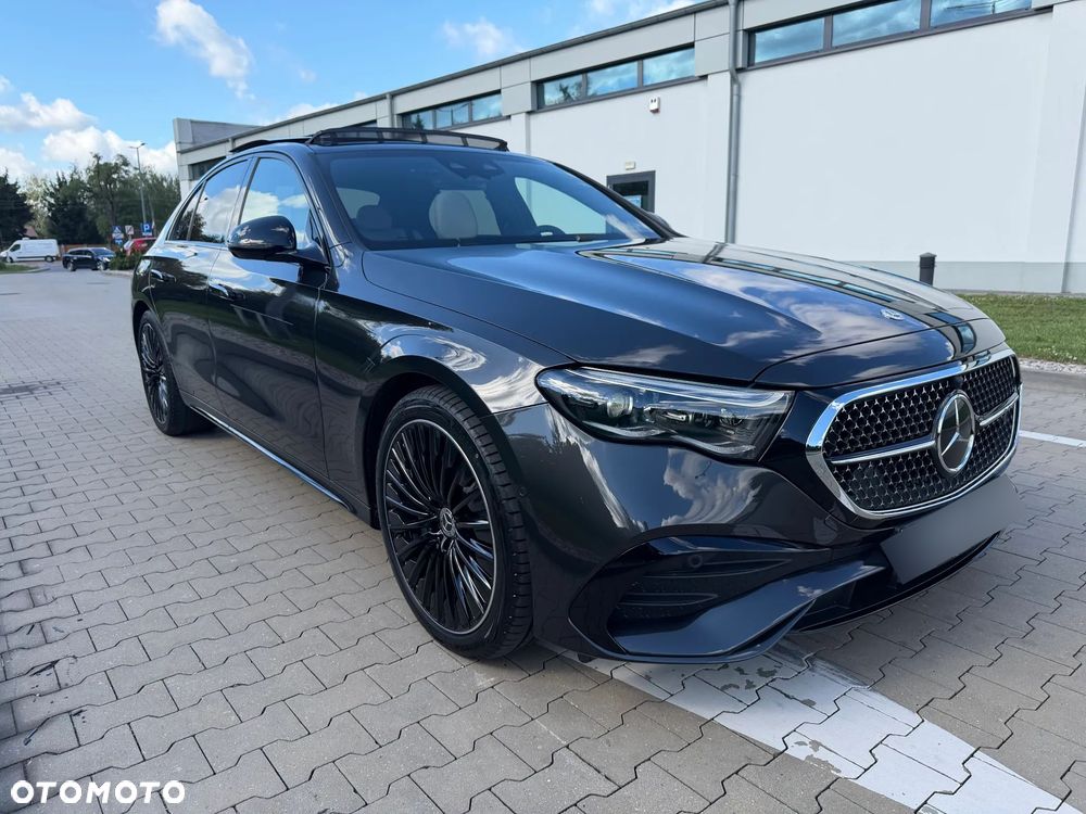 Mercedes-Benz Klasa E 220 d mHEV 4-Matic AMG 9G-Tronic - 1