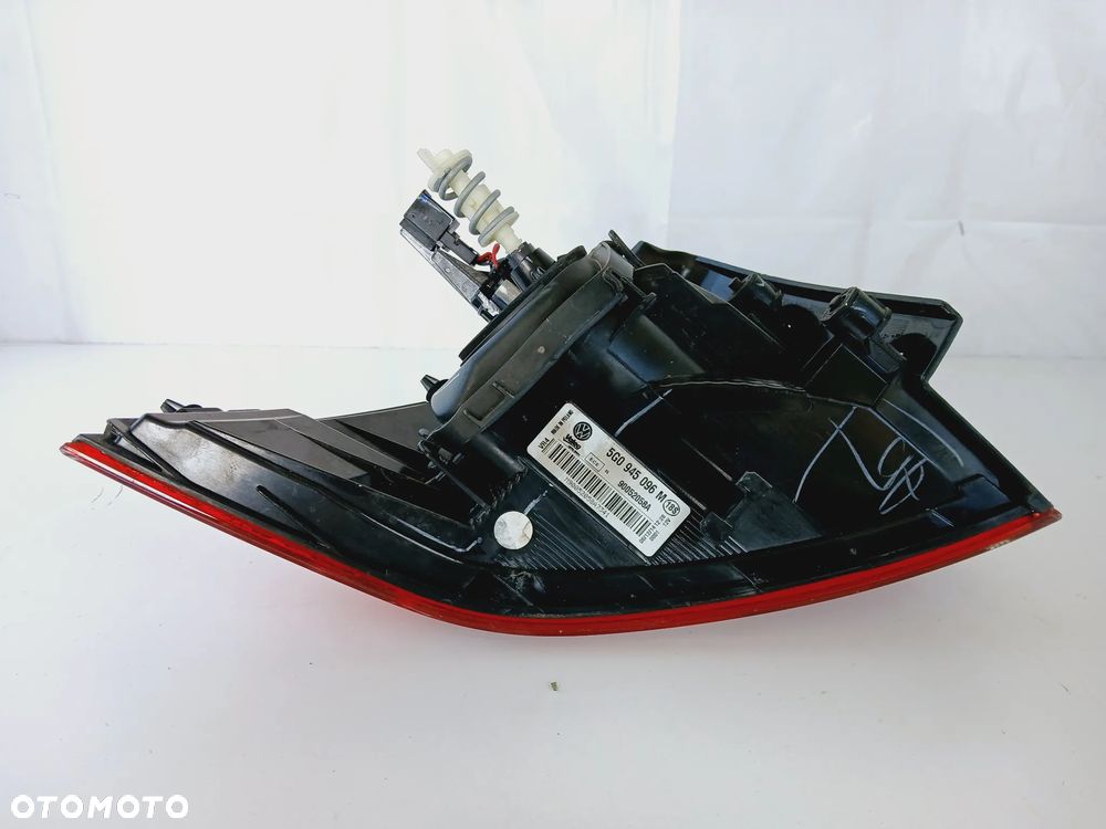 Lampa Tył Tylna Prawa Błotnik VW Golf VII 7 Hatchback - 10