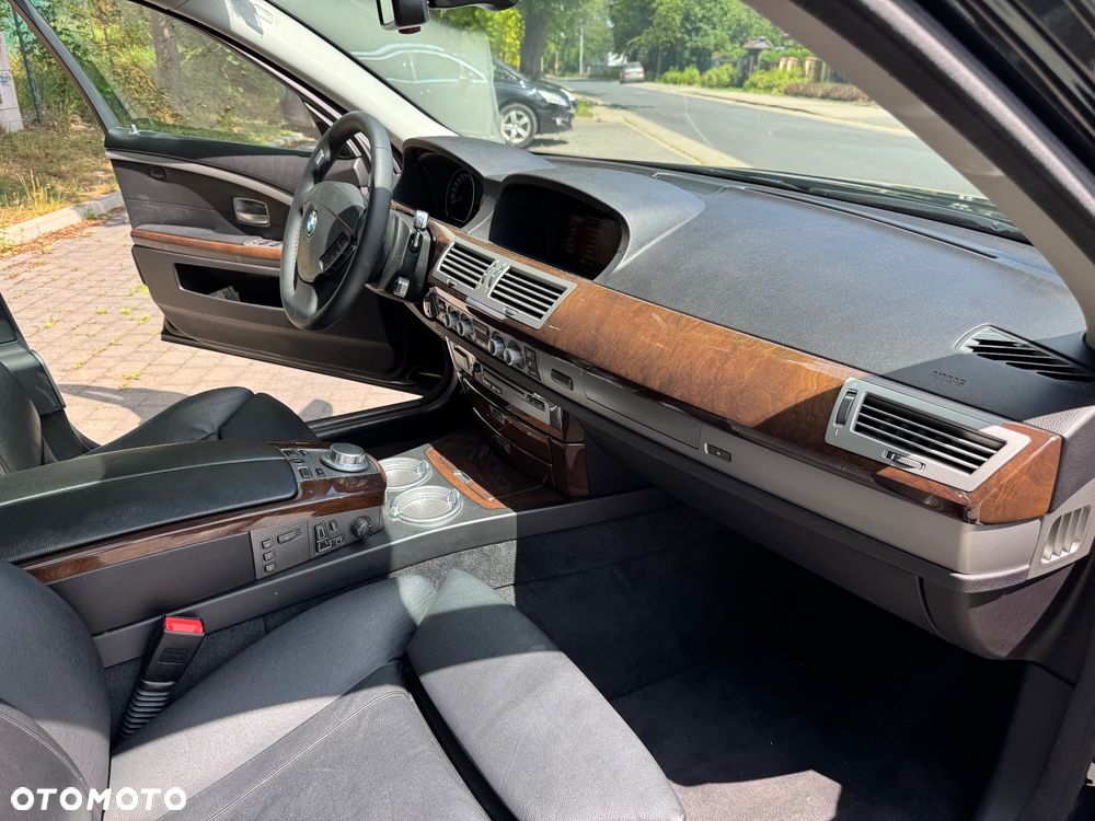 BMW Seria 7 730d - 15