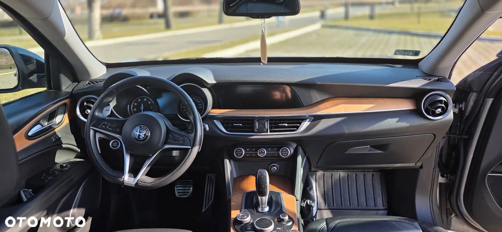 Alfa Romeo Stelvio 2.0 Turbo First Edition Q4 - 7