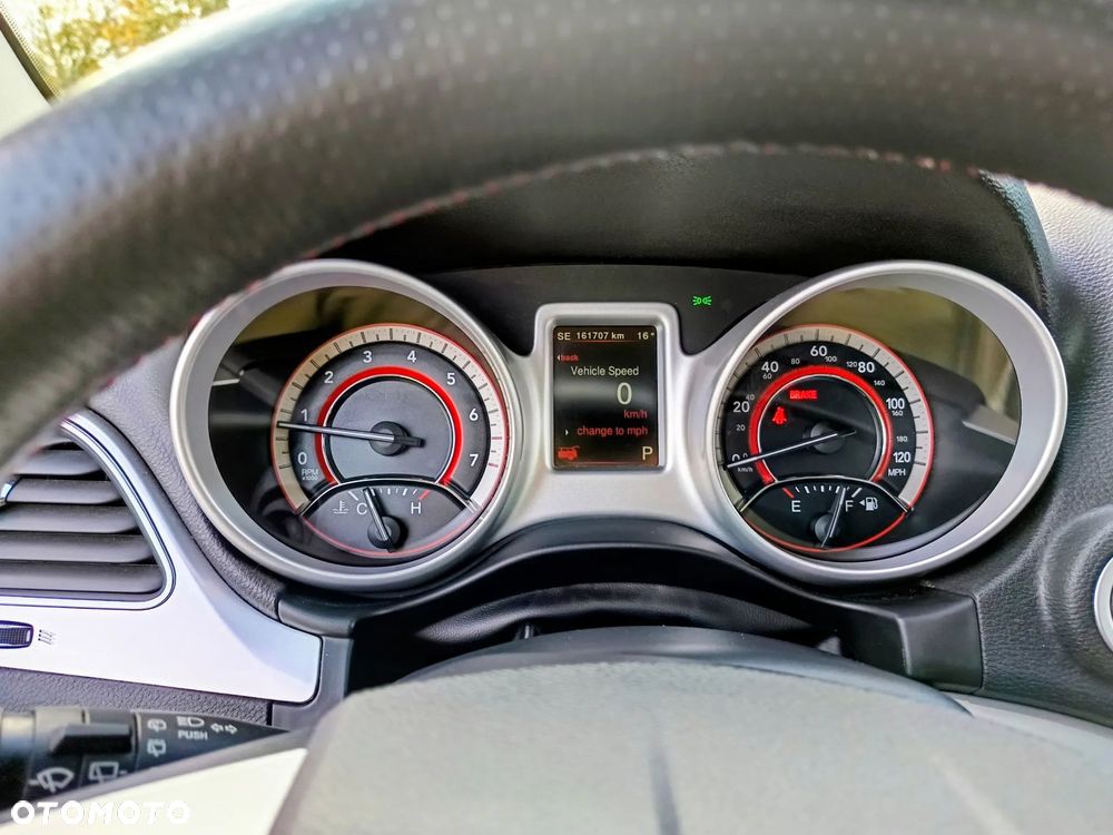 Dodge Journey - 12