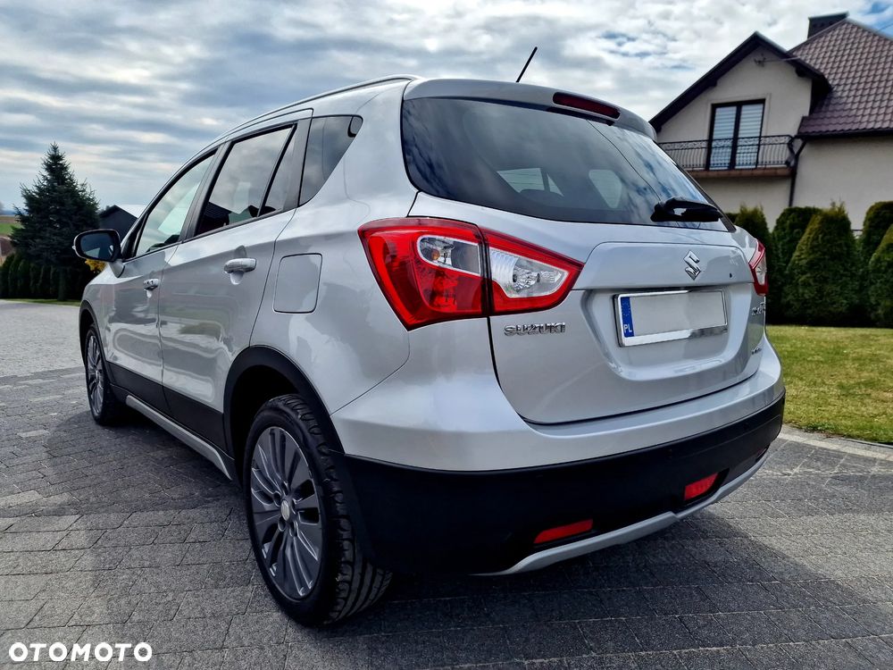 Suzuki SX4 1.6 Comfort 4WD - 1