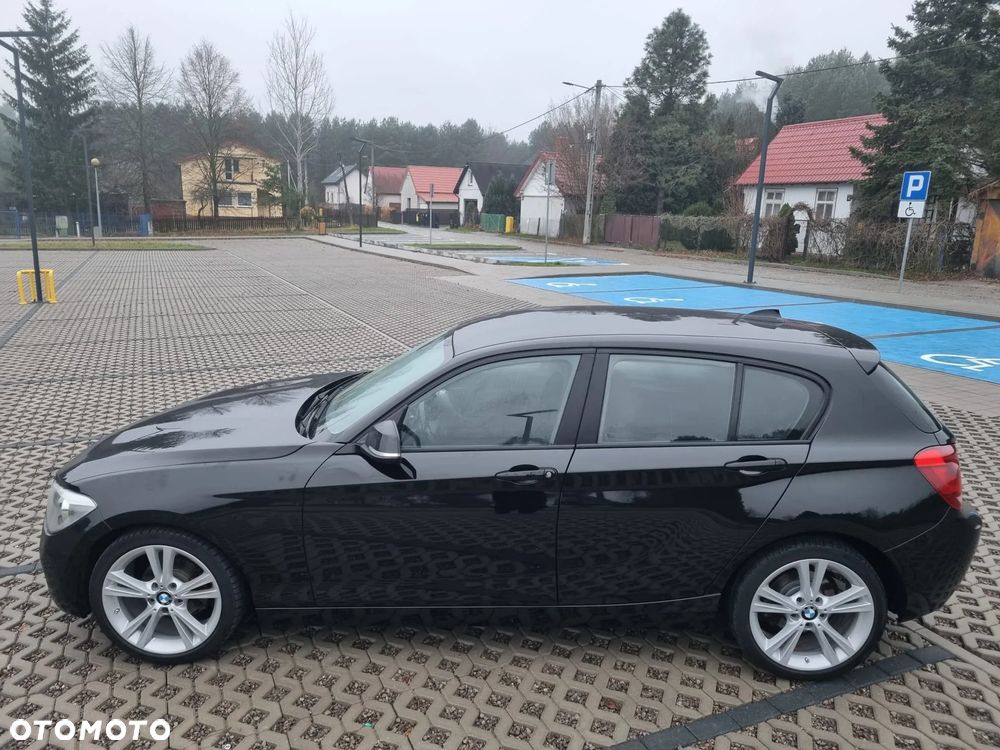 BMW Seria 1 118d DPF - 4