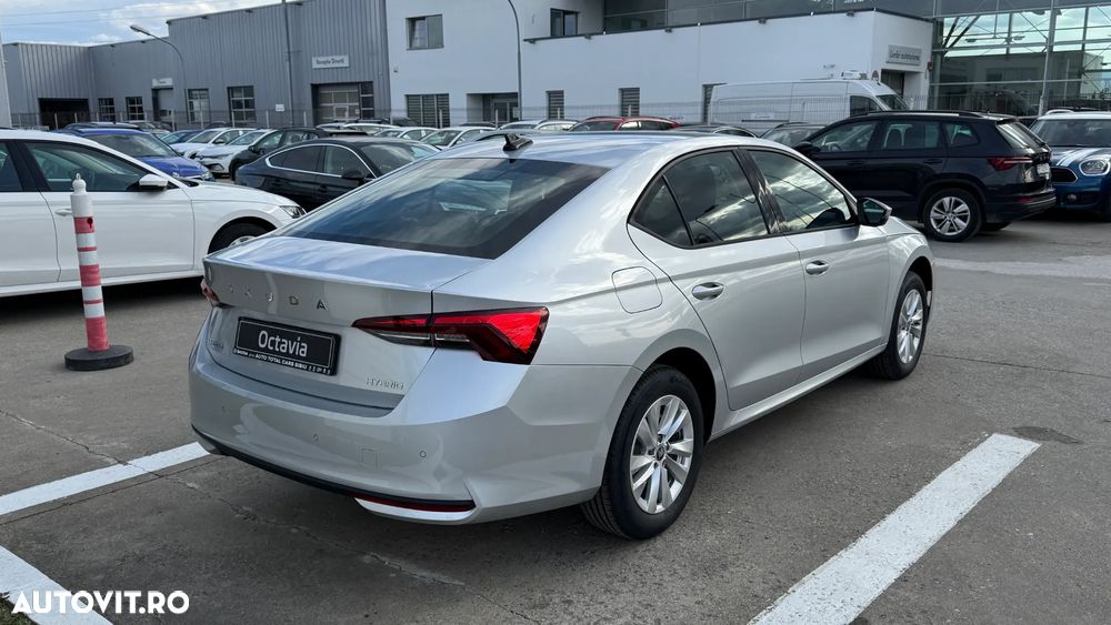 Skoda Octavia 1.5 TSI 115 CP DSG MHEV Selection - 4