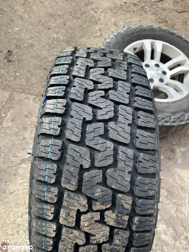 Felgi 20 Nissan Titan Nowe 20 x 8J et 35 - 13