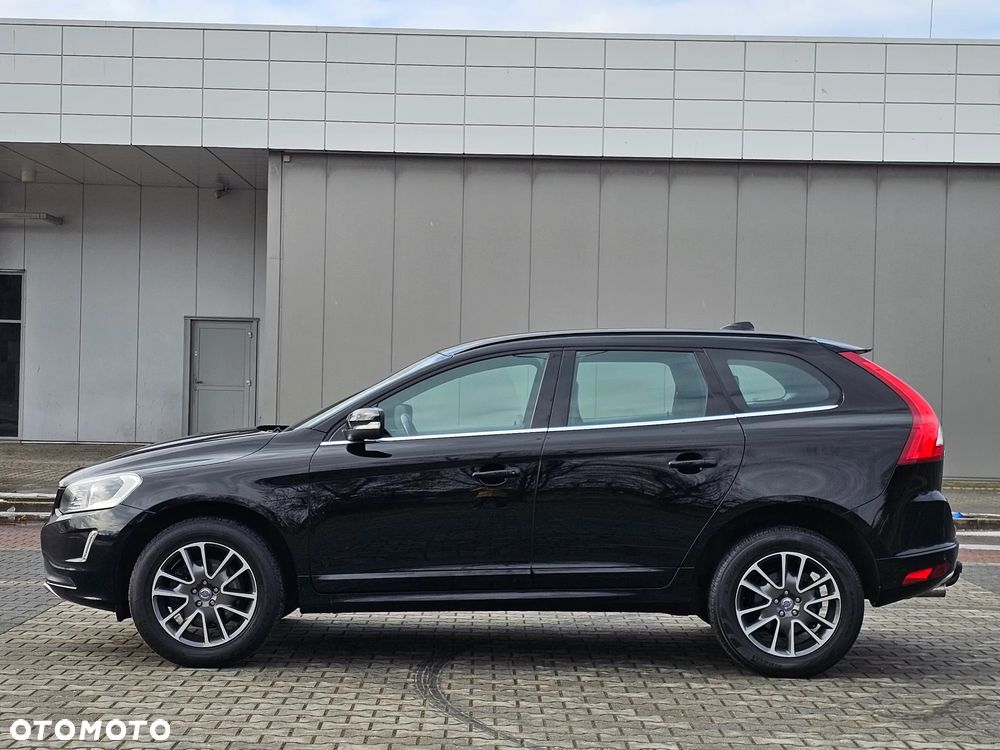 Volvo XC 60 D4 Momentum - 9